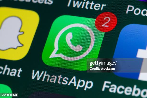 How to filter active users with Australian WhatsApp numbers?